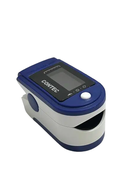 OXYMETRE de pouls CMS50D1 sur plan blanc